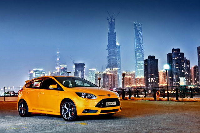 Ford Focus ST.jpg